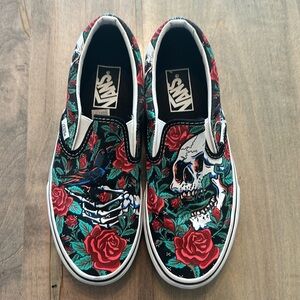 Vans Slip on Skull and Roses